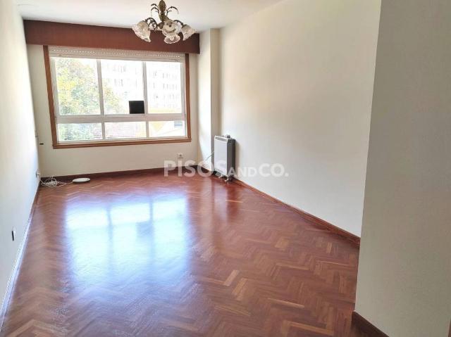 Piso en Venta en Los Castros Castrillón