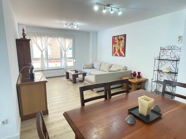Piso en Venta en Los Castros