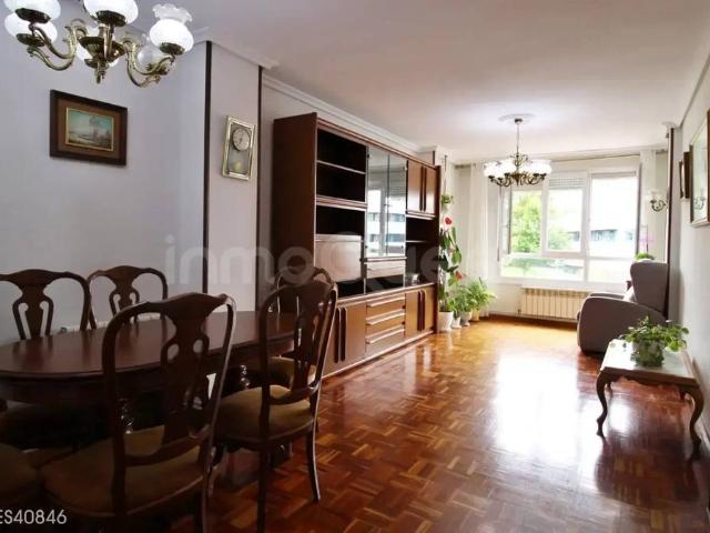 Piso en Venta en Los Castros