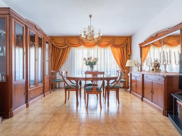 Piso en Venta en Los Cestos Belén Las Eras