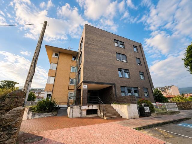 Piso en Venta en Los Corrales de Buelna