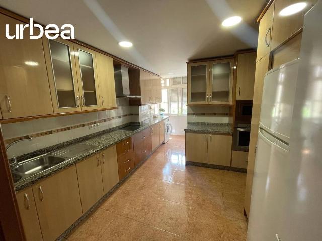 Piso en Venta en Los Guindos Parque Mediterráneo Santa Paula