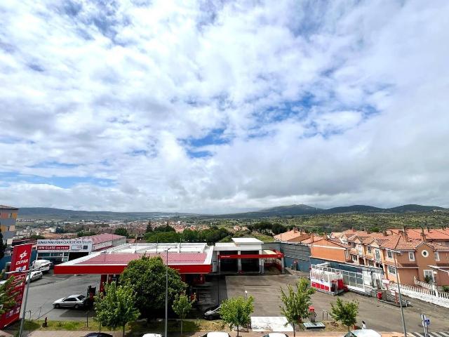 Piso en Venta en Los Pinos El Pilar