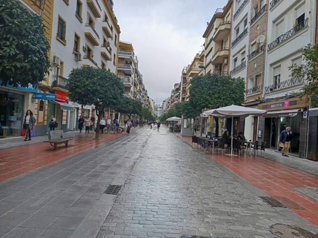 Piso en venta en Los Remedios 41011