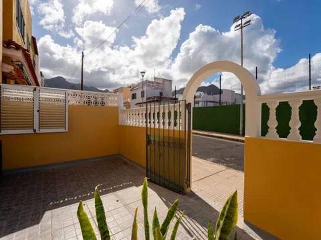 Piso en Venta en Los Silos