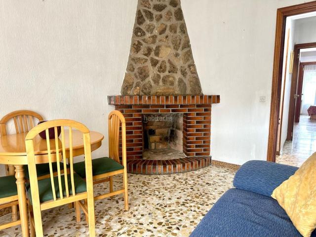 Piso en venta en Lozoya. Piso con 2 dormitorios y terrazapatio de uso privativo en Lozoya Madrid. Pisos.