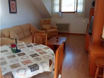 Piso en Venta en Puente la Reina de Jaca