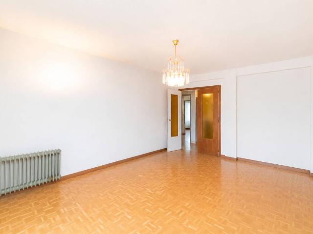 Piso en Venta en Pueblo