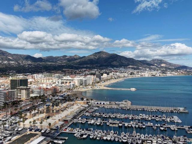 Piso en Venta en Puerto Deportivo