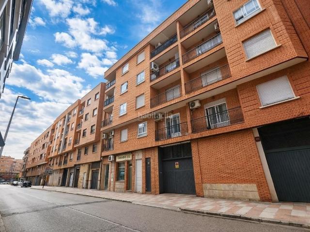 Piso en venta en Puertollano, Carretera de Córdoba Libertad. Piso con cochera Calle Cordoba. Pisos.