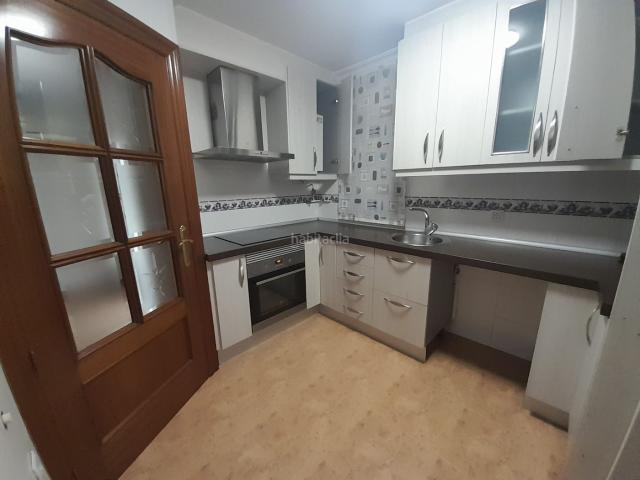 Piso en venta en Puertollano, Centro. Piso en venta en Abenojar. Pisos.