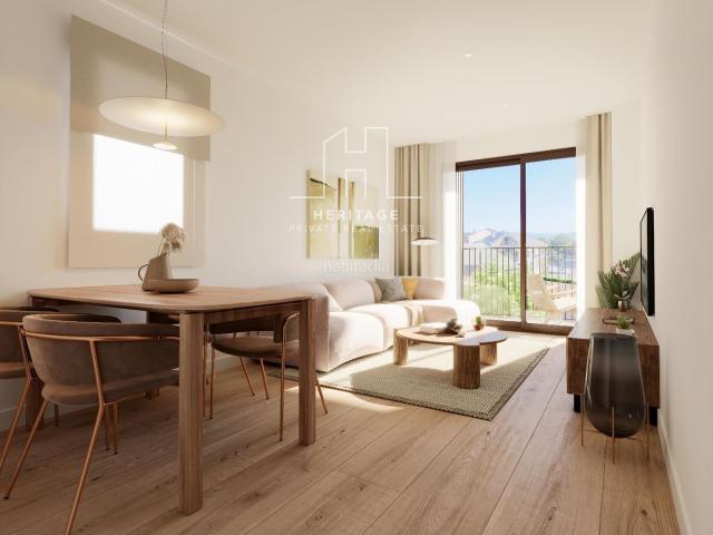 Piso en venta en Puigcerdà Pirineos. VIVIENDA DE TRES DORMITORIOS Y DOS BAÑOS EN PLANTA PRIMERA, ORIENTADO A LA PLAÇA MANJOLET Y PISCINA. Pisos.