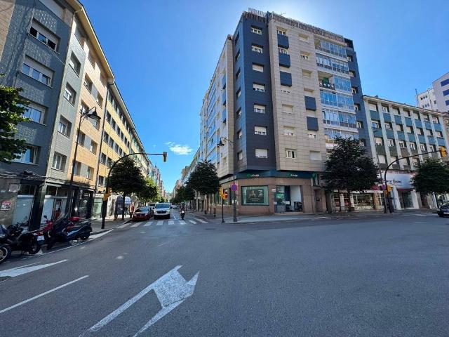 Piso en Venta en Pumarín