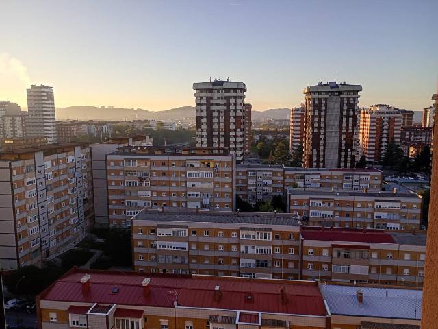 Piso en Venta en Pumarín