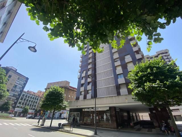 Piso en Venta en Pumarín