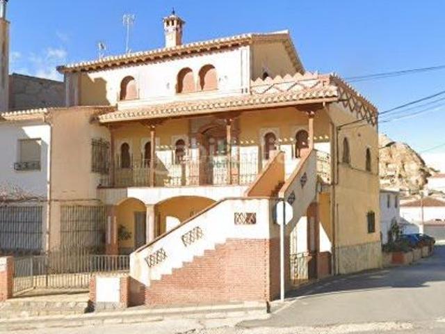 Piso en venta en Purullena. Pisos.
