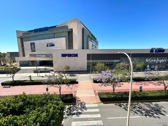 Piso en Venta en Pabellón Estación El Corte Inglés