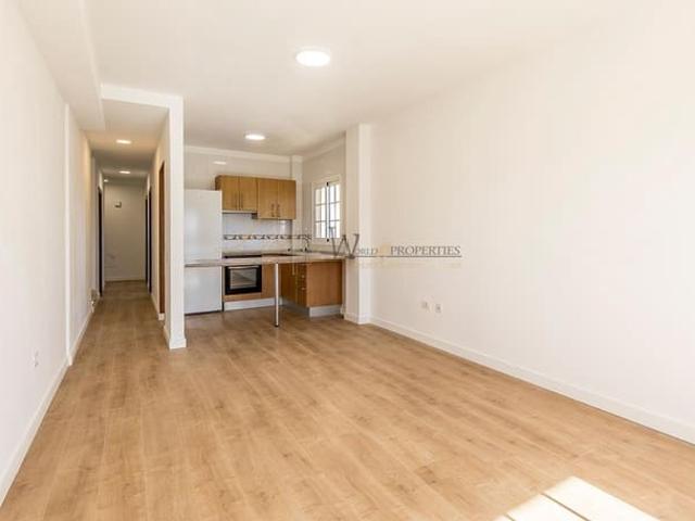 Piso en venta en Palm Mar, Tenerife
