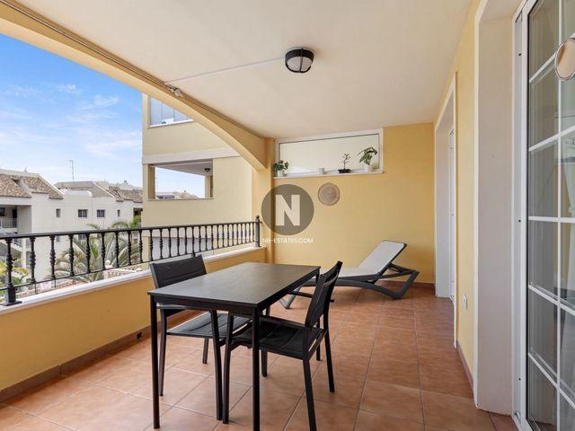Piso en venta en Palm Mar, Tenerife