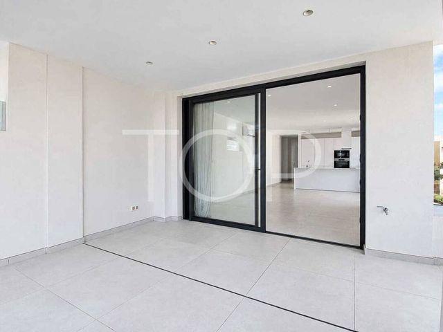 Piso en venta en Palm Mar, Tenerife