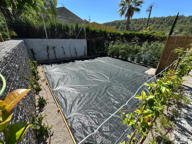 Piso en venta en Palma de Cervelló La. PISO ALTO STANDING A 24 MINUTOS DE BARCELONA, EN LA PALMA DE CERVELLÓ, CON TERRAZA Y JARDÍN PRIVADO. Pisos Palma de Cervelló.
