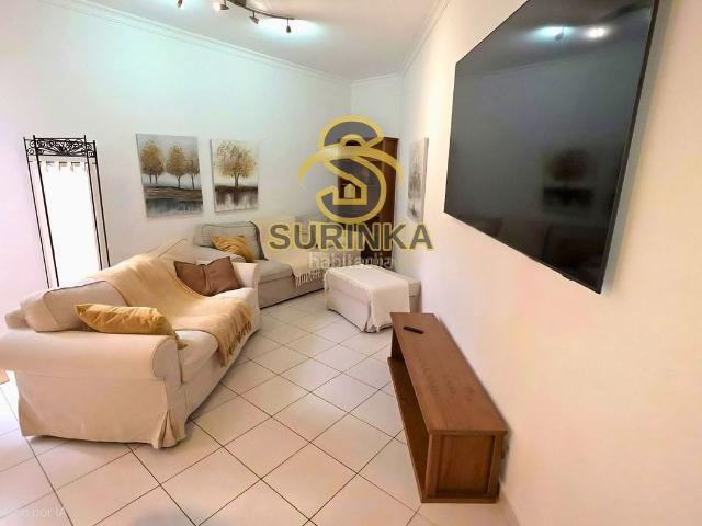 Piso en venta en Palmas de Gran Canaria Las, Santa Catalina Canteras. Piso con gran terraza privada y licencia de vivienda vacacional junto a Las Canteras. Pisos Palmas de Gran Canaria.