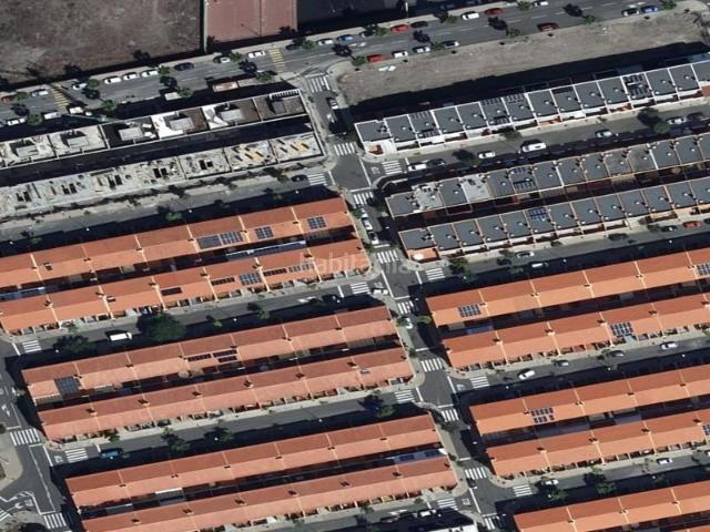 Piso en venta en Palmas de Gran Canaria Las, Tamaraceite. Piso en Calle Pintor Botas Ghirlanda P56 CMªSUAREZ Fiol en Las Palmas de Gran Canaria, Las Palmas. Pisos Palmas de Gran Canaria.