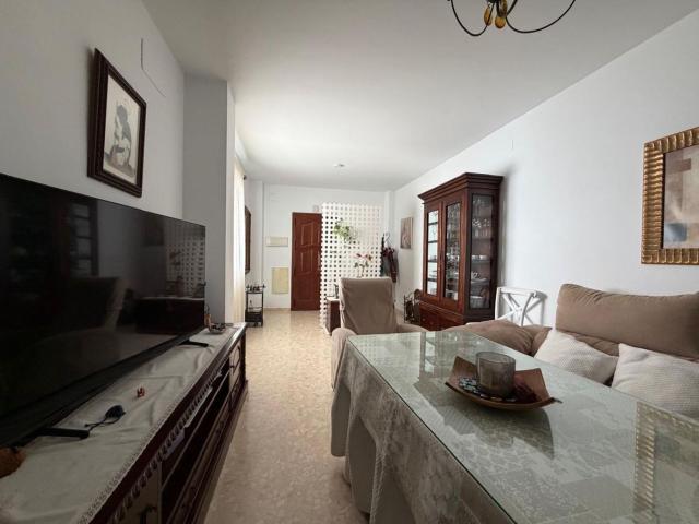 Piso en venta en Palacios y Villafranca Los. Piso en venta en Los Palacios Y Villafranc, 3 dormitorios. Pisos Palacios y Villafranca.