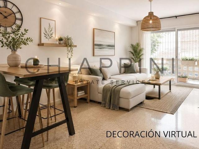 Piso en venta en calle Del País Valencià, Palafrugell, de 79 m² 3 habitaciones por 155.000