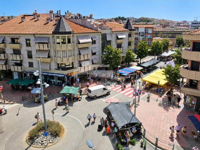 Piso en venta en Palamós, Avinguda Catalunya Costa Brava. OBRA NUEVA YA TERMINADA CON 3 DORMITORIOS Y PISCINA EN EL CENTRO DE PALAMÓS, A 250 M DE LA PLAYA. Pisos.