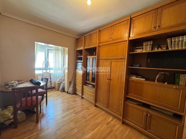 Piso en venta en Palencia, Campo de la Juventud. Piso en venta en Palencia. Pisos.