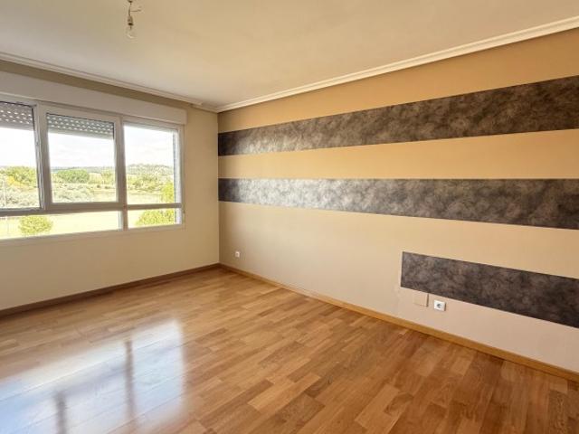 Piso en Venta en Palencia, Palencia