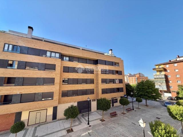 Piso en venta en Palencia, San Antonio. Piso en venta en Palencia. Pisos.