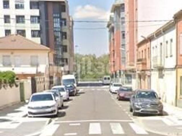 Piso en venta en Palencia, San Antonio. Venta piso en Palencia. Pisos.