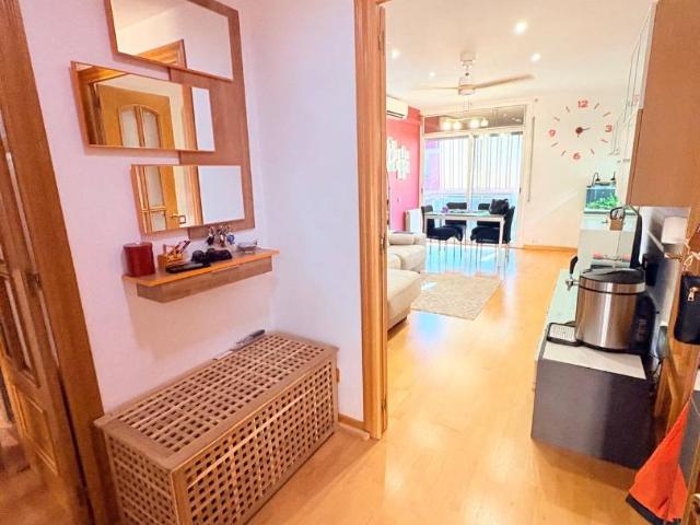 Piso en Venta en Pallejà