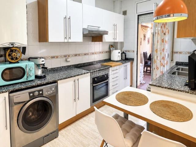 Piso en venta en Pallejà. Piso en venta en Molins De Rei, 3 dormitorios. Pisos.
