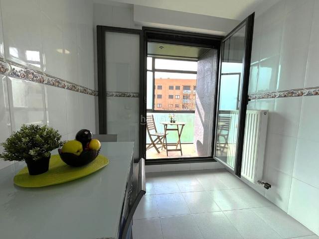 Piso en venta en Pamplona Iruña, Buztintxuri. VIVIENDA CON MUCHA LUZ Y CONFORT EN UNA DE LAS MEJORES ZONAS DE BUZTINTXURI. Pisos Pamplona.