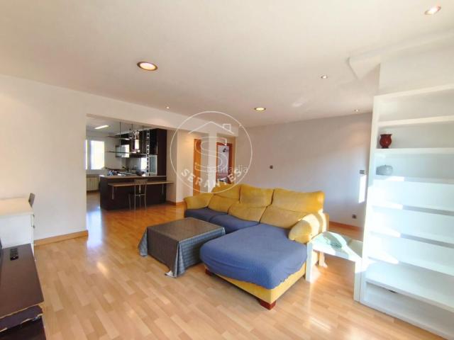 Piso en venta en Pamplona Iruña, Chantrea. Una oportunidad única en el corazón de la Txantrea. Pisos Pamplona.