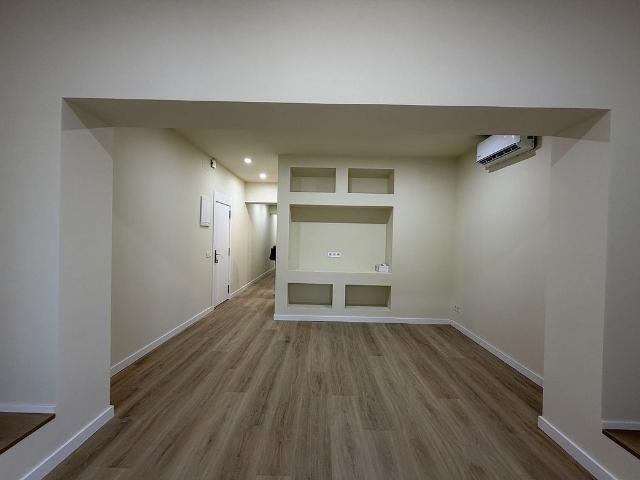 Piso en venta en pasaje De Gomis, Barcelona, de 91 m² 2 habitaciones por 398.000
