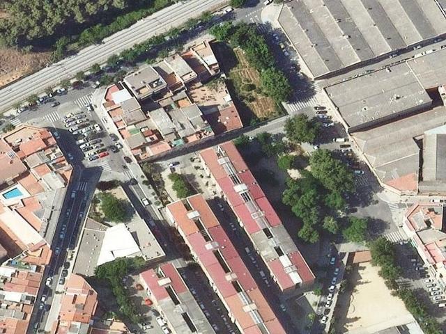 Piso en venta en pasaje De I'olivera, Terrassa, de 60 m² 1 habitación por 72.000