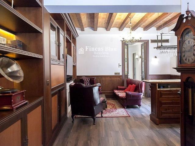Piso en venta en pasaje Dels Escudellers, Barcelona, de 107 m² 3 habitaciones por 490.000