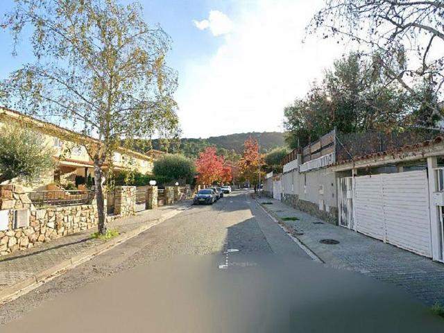 Piso en venta en pasaje Jaume I, Argentona, de 227 m² 3 habitaciones por 449.300