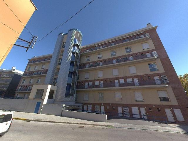 Piso en venta en pasaje Mozart, Sabadell, de 82 m² 3 habitaciones por 150.000