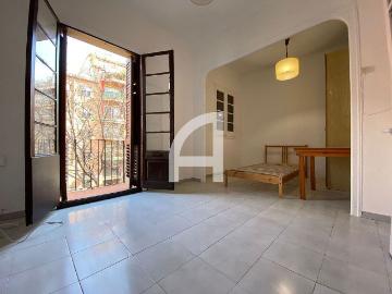 Piso en venta en paseo Maragall, Barcelona, de 68 m² 2 habitaciones por 295.000