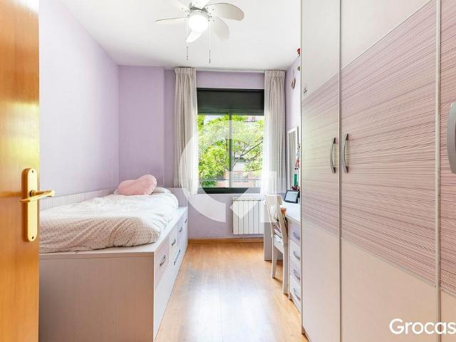 Piso en venta en paseo Comte de Vilardaga, Sant Feliu de Llobregat, de 86 m² 3 habitaciones por 570.000