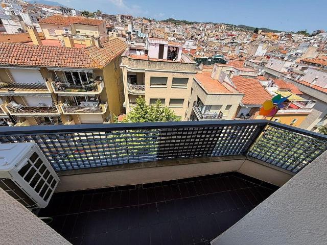 Piso en venta en paseo De Dintre, Blanes, de 75 m² 2 habitaciones por 300.000