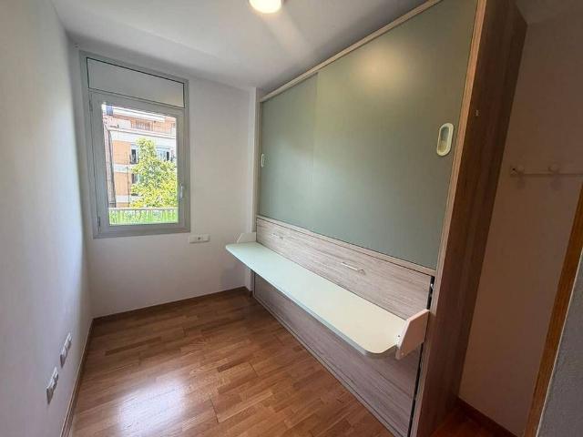 Piso en venta en paseo De Fabra i Puig, Barcelona, de 117 m² 4 habitaciones por 620.000