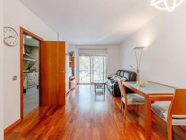 Piso en venta en paseo De Joan de Borbó, Barcelona, de 115 m² 3 habitaciones por 564.000