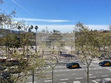 Piso en venta en paseo De Joan de Borbó, Barcelona, de 68 m² 2 habitaciones por 550.000