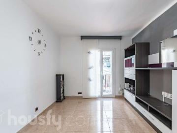 Piso en venta en paseo De la Mare de Déu del Coll, Barcelona, de 54 m² 3 habitaciones por 199.000